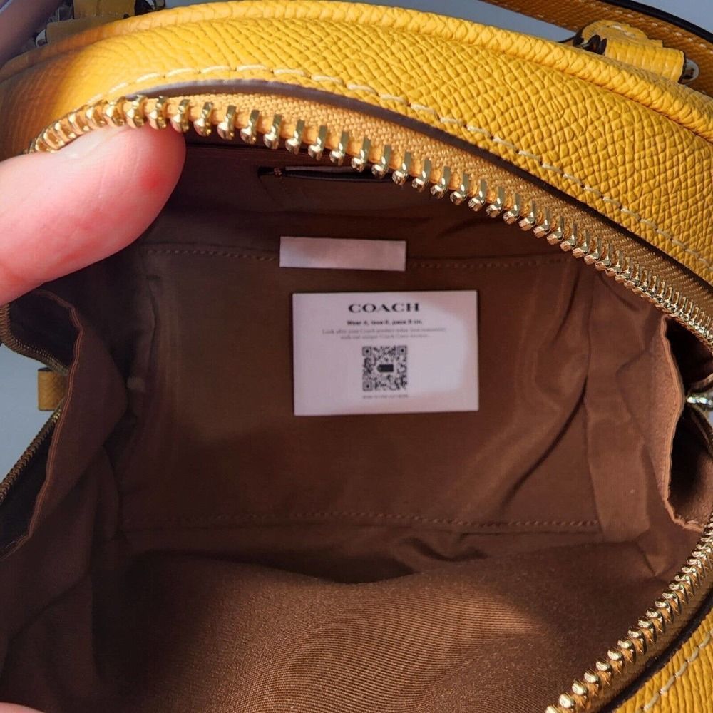 NWT Coach CA202 Sydney Satchel CA202 Mustard Yellow Gold - Picture 6 of 7
